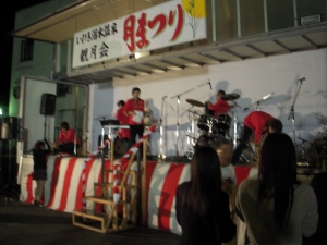 月.jpg