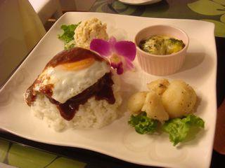 ロコモコ丼.jpg