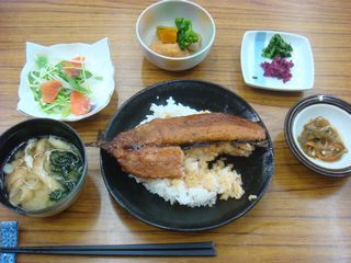 蒲焼き膳.jpg